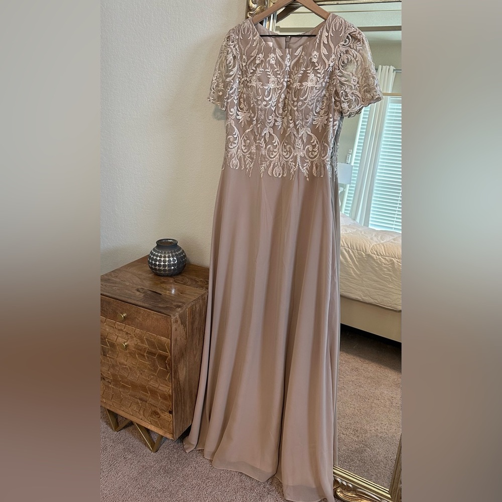 JJ’s House women’s dress